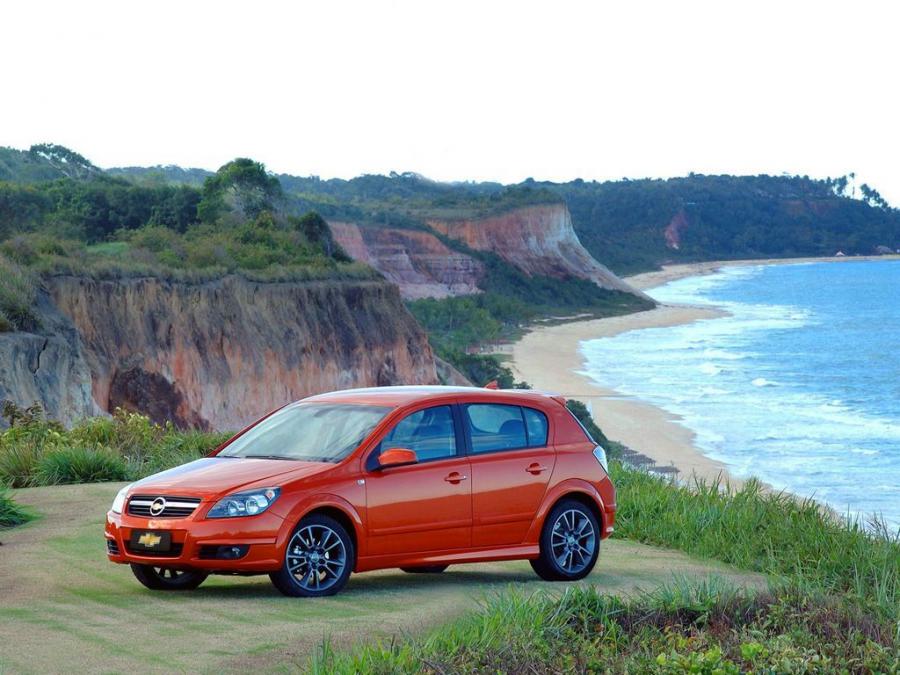  Chevrolet Vectra GT 2007 года  (фото 5 из 10)